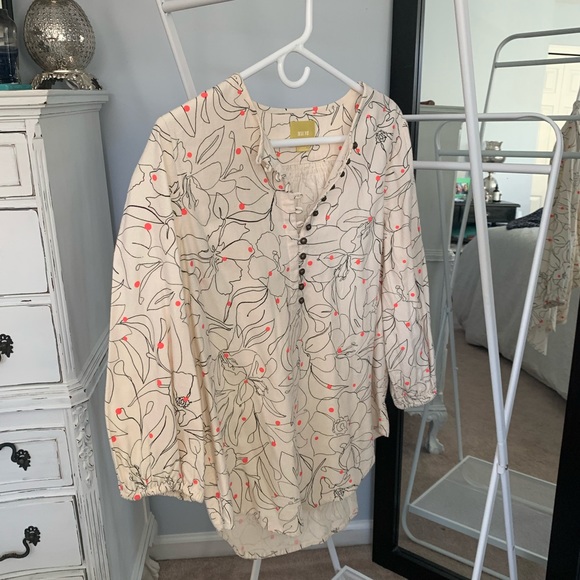 Anthropologie 3/4 button, 3/4 sleeve top - Picture 3 of 5